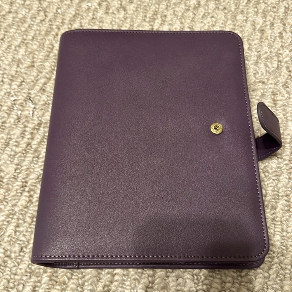 Franklin Covey Stella Simulated Leather Classic size